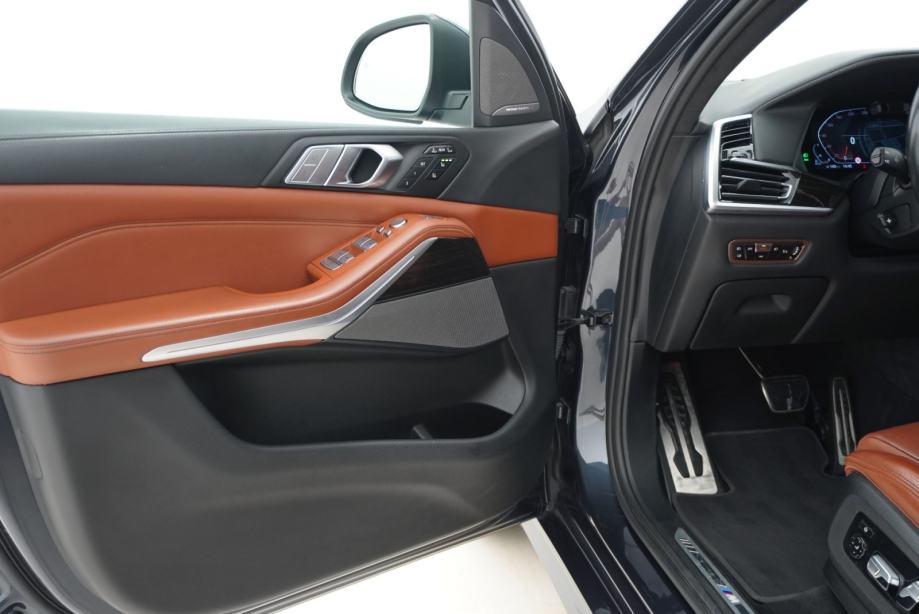 BMW X7 xDrive40d M Sport | Cjena uključuje troškove uvoza, fotografija 10