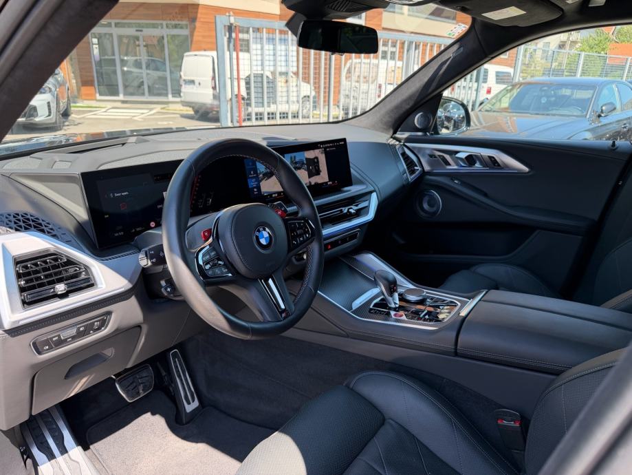 BMW XM **4.4 V8**M DRIVER’S PACKAGE**INDIVIDUAL**, fotografija 8