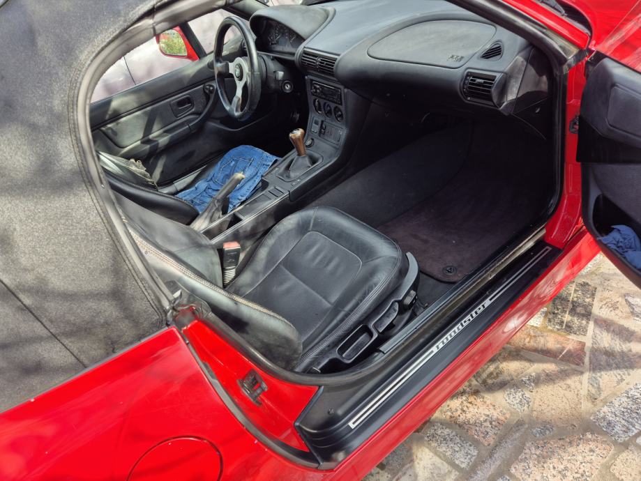 BMW Z3 1.9 1997. KLIMA, ALU 17", POTREBNA RESTAURACIJA, fotografija 17