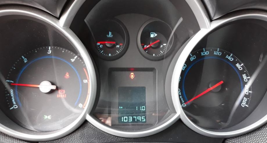 Chevrolet Cruze 2 0 Vcdi Ls 1 Vlasnik Uredan 2012 God