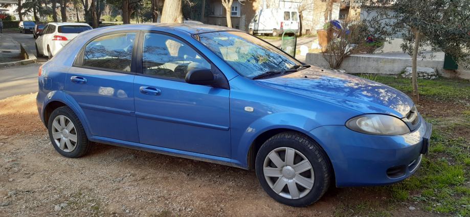 Chevrolet lacetti 2021