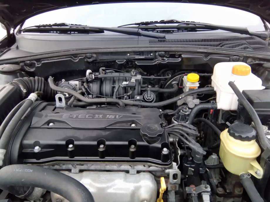 Chevrolet Lacetti 1,4 16V ALU felge, klima, servo, 5v