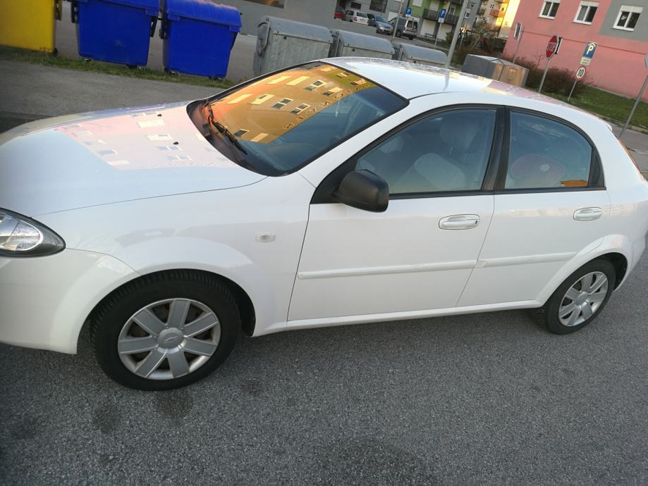 Chevrolet lacetti 2021