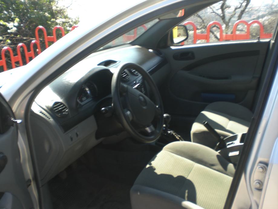 Chevrolet lacetti 2022