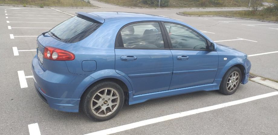 Chevrolet lacetti sport