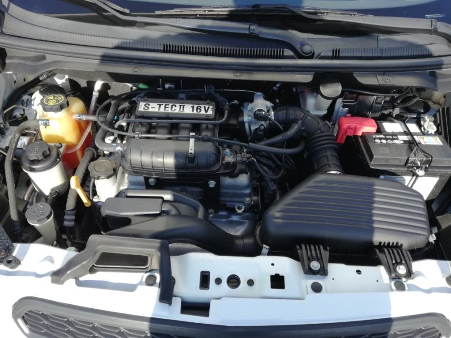 Chevrolet Spark 1,0 16V LS+ PRVI VLASNIK 2013.god KAO NOV