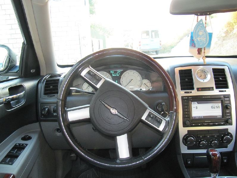 Chrysler 300C 300 3,0 V6 CRD Automatik Full Oprema 1