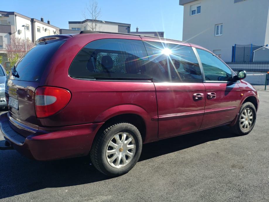 Chrysler Grand Voyager 3,3 V6, 2001 god.