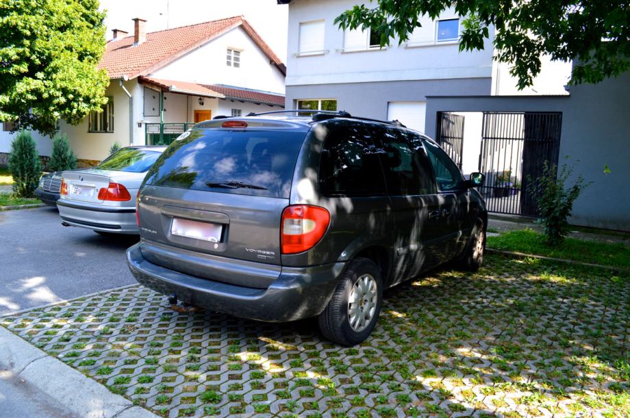 Chrysler voyager 2