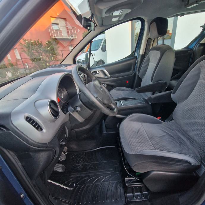 Citroën Berlingo 1.6 benzinac MultiSpace● 89.ooo km ● 1. VLASNIK ● HR, fotografija 8