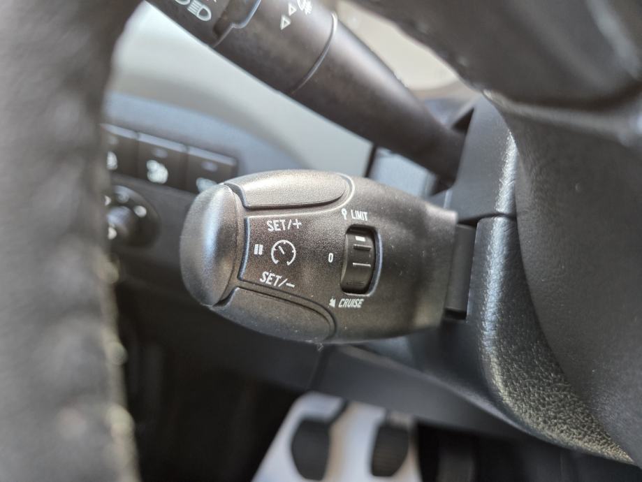 Citroën Berlingo 1.6 BlueHDi 2017g."123000km"-NAVI-V.SERVIS-GARANCIJA, fotografija 20