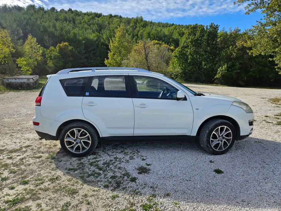 Citroën C-Crosser 2,2 HDi, fotografija 7