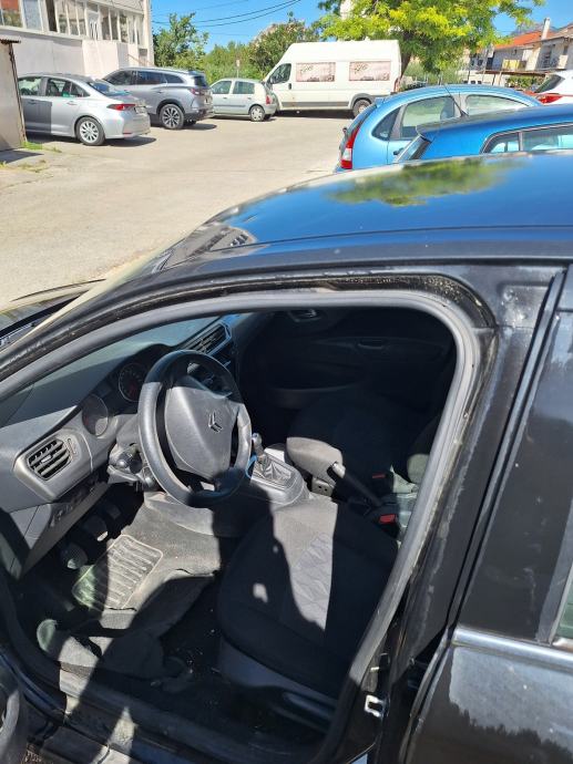 Citroën C-Elysee 1,6 HDi, fotografija 9