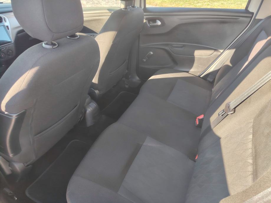 Citroën C-Elysee 1,6, fotografija 11