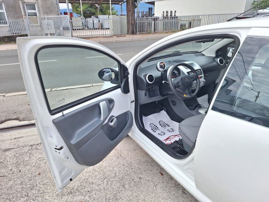 Citroën C1 1,0 automatik, fotografija 10