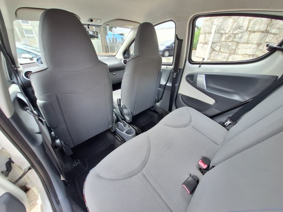 Citroën C1 1,0 automatik, fotografija 17