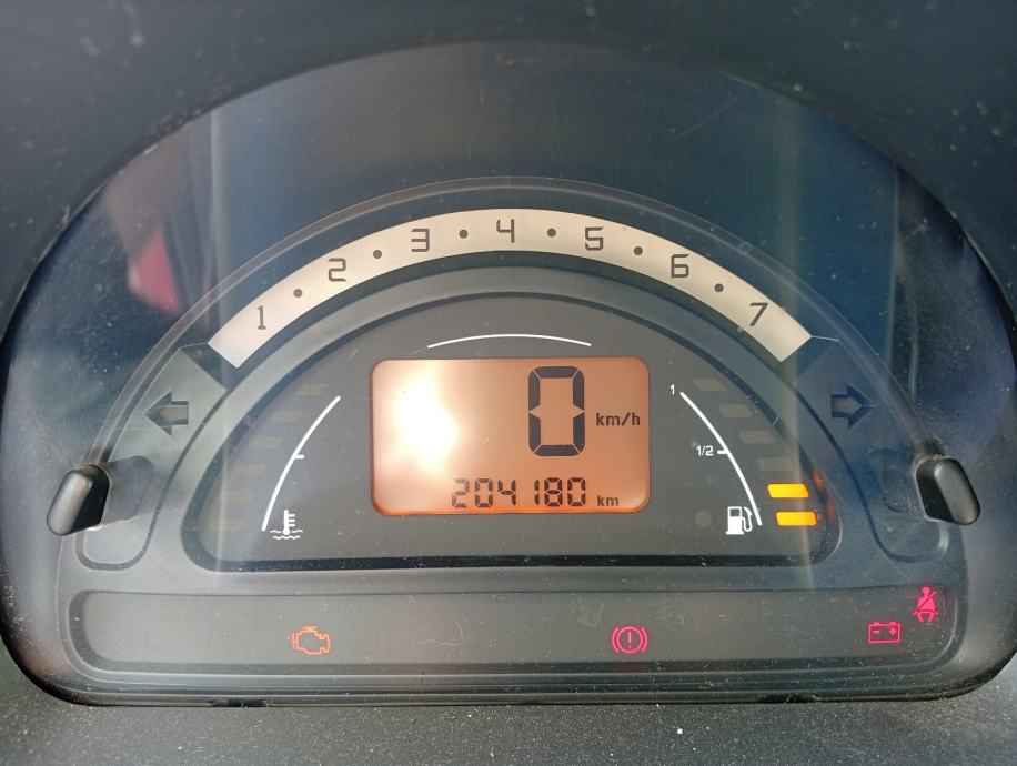 Citroën C3 1.1, fotografija 8
