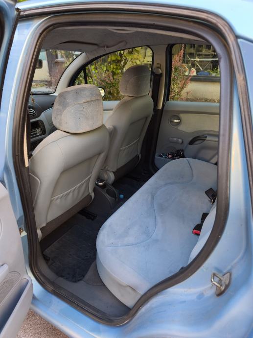 Citroën C3 1,1 i SX, fotografija 4