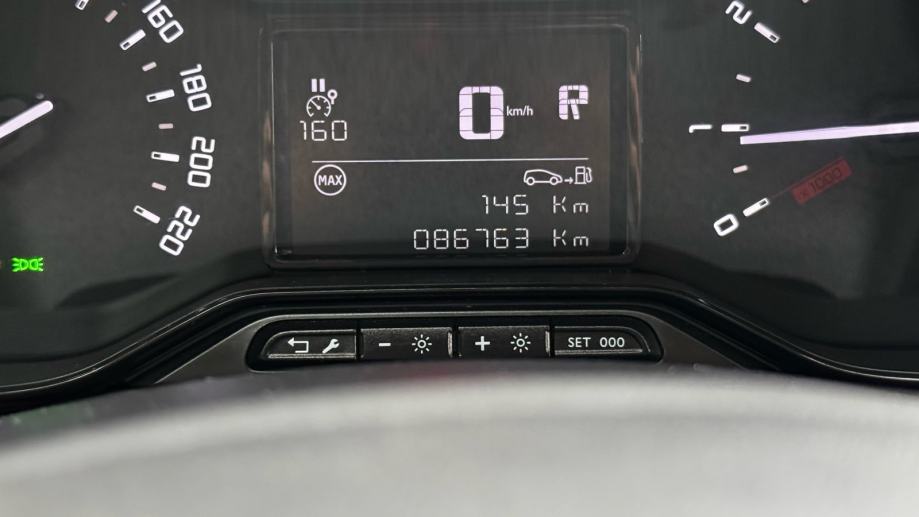 Citroën C3 1,2 SHINE AUT-110 KS-ALU-LED-SERVISNA-JAMSTVO 12MJ-TOP!!, fotografija 11