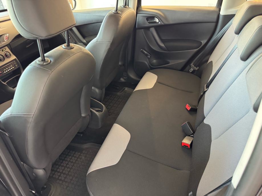 Citroën C3 1,2 PureTech 99 tis. km; Klima; Top!, fotografija 9