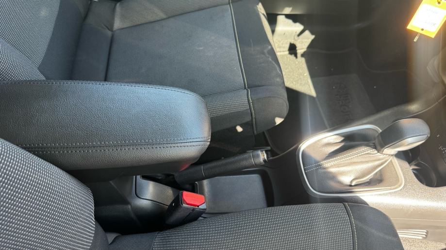 Citroën C3 1,2 PureTech SHINE 110KS-JAMSTVO 12 MJ-PUN OPREME!!, fotografija 15