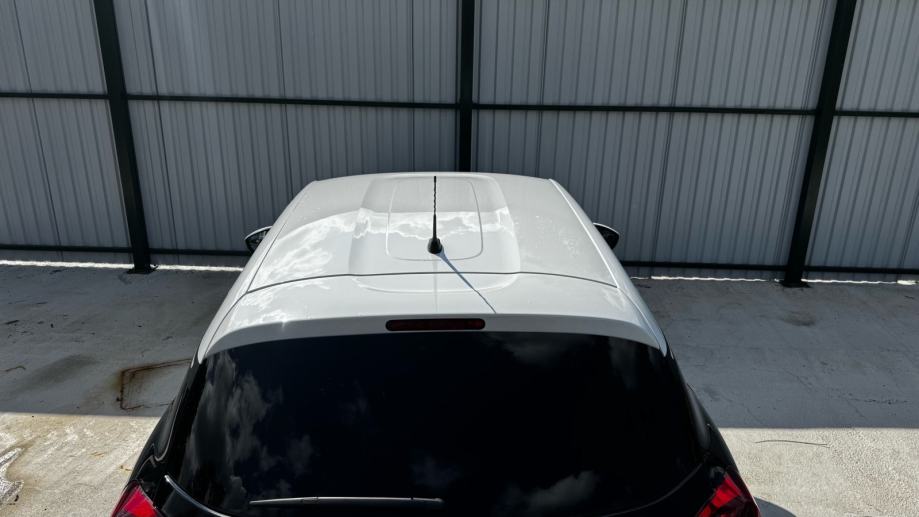 Citroën C3 1,2 PureTech SHINE 110KS-JAMSTVO 12 MJ-PUN OPREME!!, fotografija 10