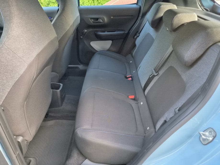 Citroën C3 1,2 PureTech -LED-TEMPOMAT-ALU-6.300KM, fotografija 12