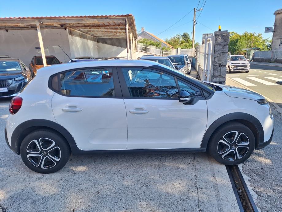Citroën C3 1,2 PureTech ‼️samo 30.000 Km, fotografija 6