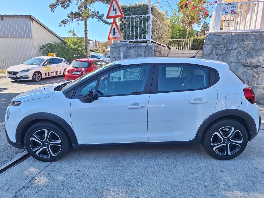 Citroën C3 1,2 PureTech ‼️samo 30.000 Km, fotografija 7