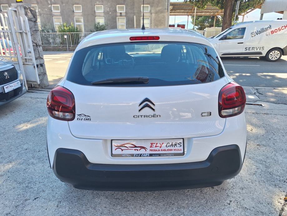 Citroën C3 1,2 PureTech ‼️samo 30.000 Km, fotografija 8