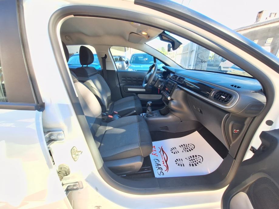 Citroën C3 1,2 PureTech ‼️samo 30.000 Km, fotografija 13