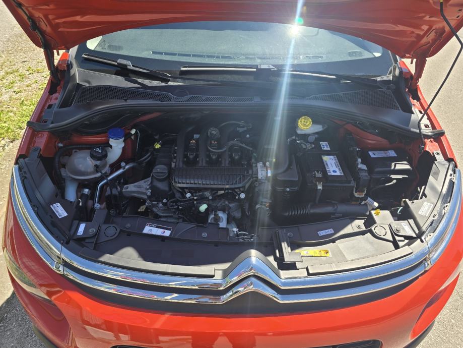 Citroën C3 1,2 PURETECH, GRAPFIC, KAO NOV, fotografija 3
