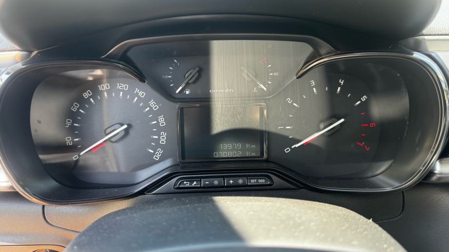 Citroën C3 1,2 PureTech REDIZAJN-SERVISNA-NAVI-PDC-LED-VIDEO U OPISU, fotografija 12
