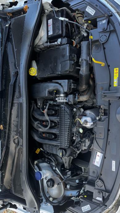 Citroën C3 1,2 REDIZAJN-NAVI-PDC-LED-SERVISNA-JAMSTVO 12 MJ!, fotografija 13