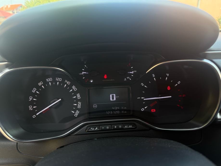 Citroën C3 1,2, fotografija 2