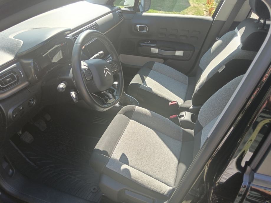 Citroën C3 1,2 Pure Tach Shine 83ks, fotografija 5