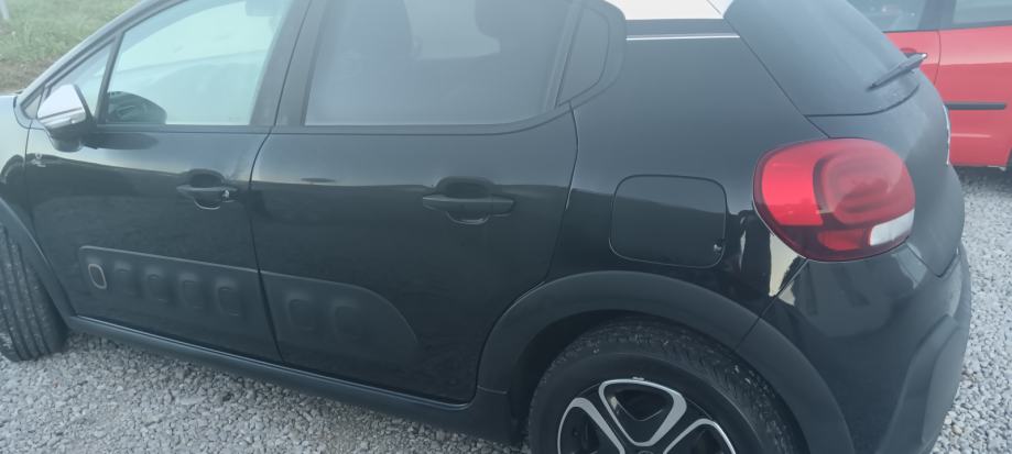 Citroën C3 1,2 Pure Tach Shine 83ks, fotografija 14