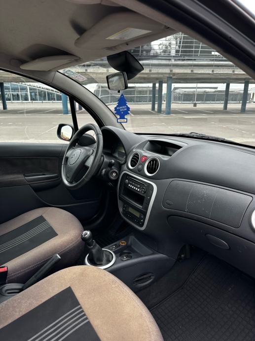 Citroën C3 1,4 i Registriran do 06/2027 Klima Nove gume, fotografija 13