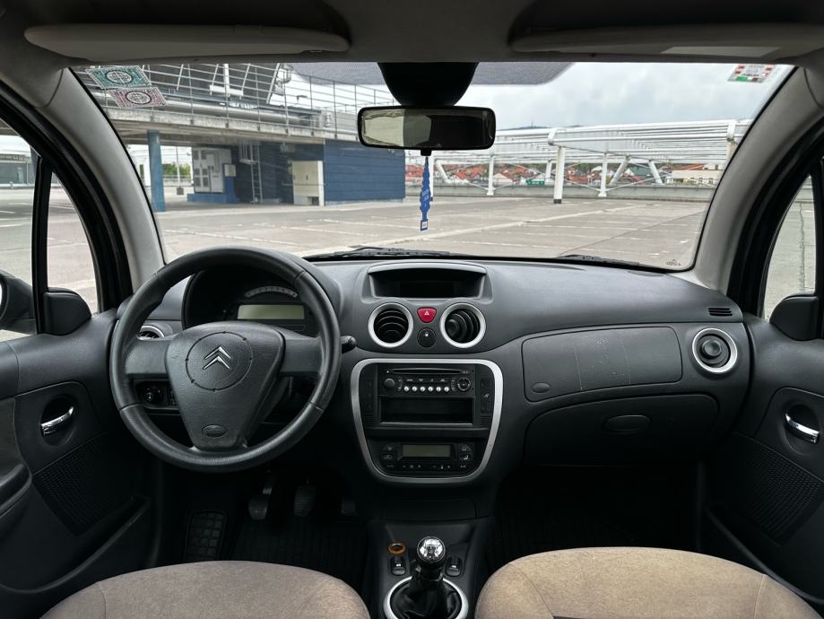 Citroën C3 1,4 i Registriran do 06/2027 Klima Nove gume, fotografija 14