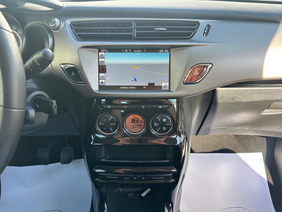 Citroën C3 1.6 Hdi *navigacija *kamera *veliki servis, fotografija 9