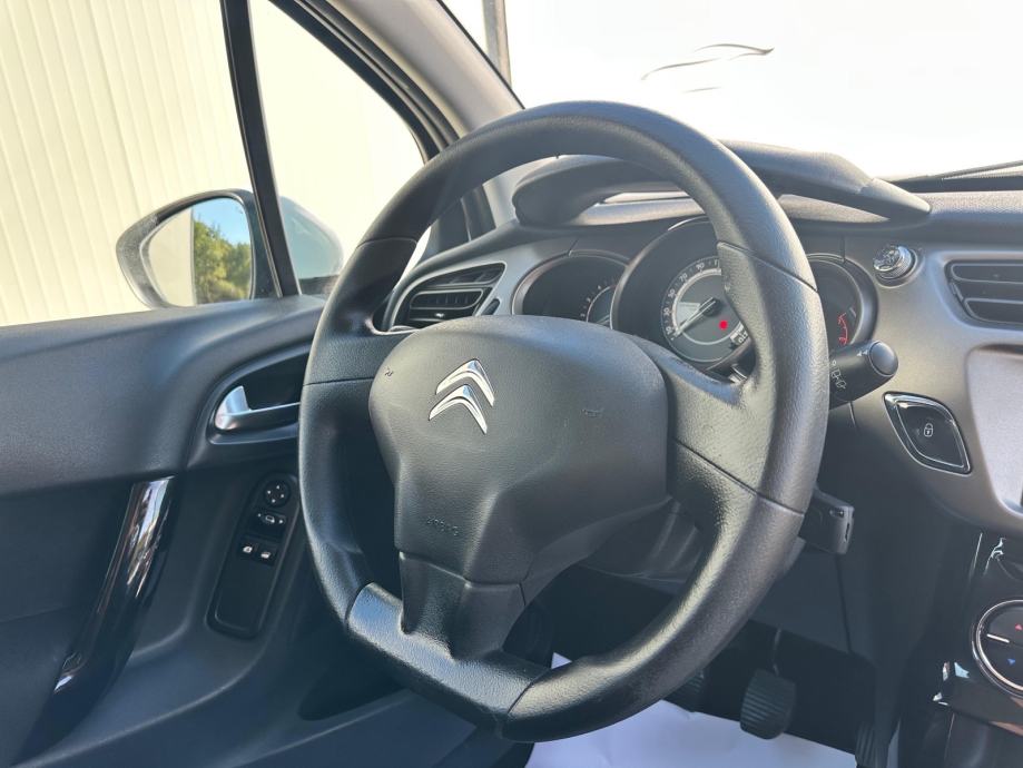 Citroën C3 1.6 Hdi *navigacija *kamera *veliki servis, fotografija 10