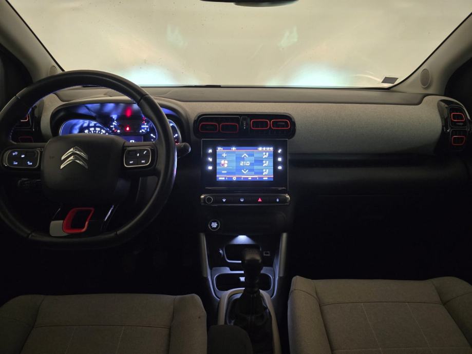 Citroën C3 Aircross 1.2 110 KS Shine, Full oprema, Veliki servis!, fotografija 14