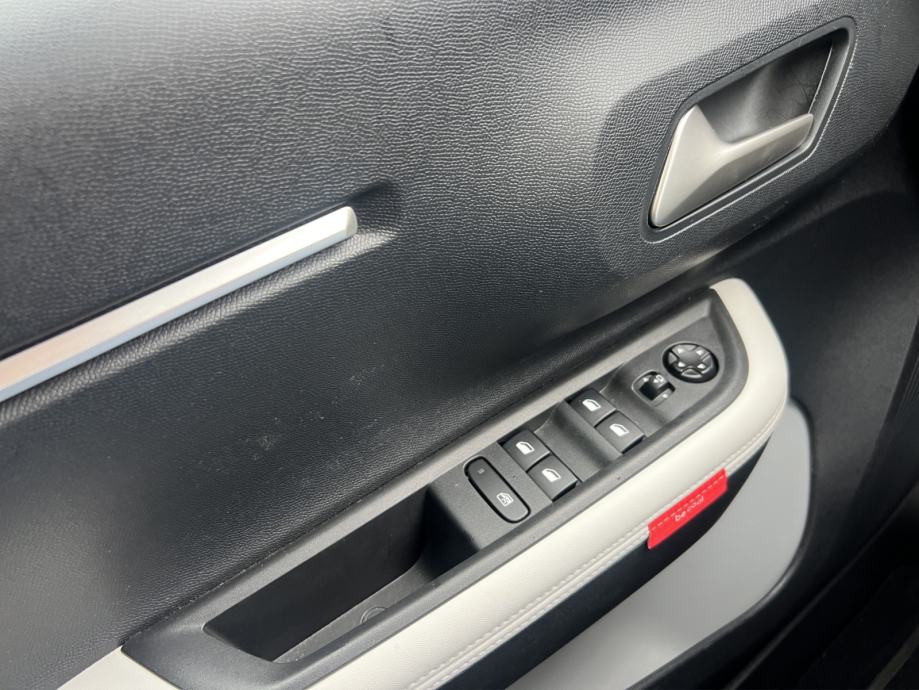 Citroën C3 Aircross 1,2 AUT. 7 SJEDALA | HR | SERVISNA | JAMSTVO, fotografija 15