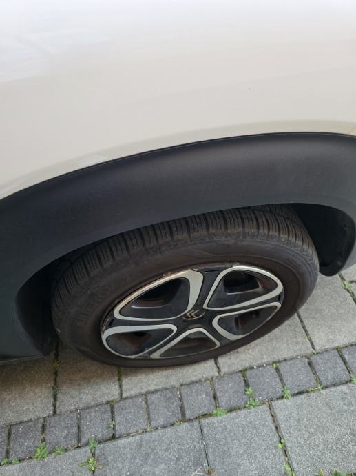 CITROËN C3 AIRCROSS 1.2 PURETECH 110 KS AUTOMATIK, fotografija 7