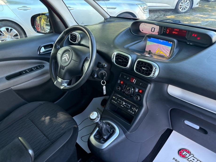 Citroën C3 Picasso 1,6 HDi REG:12/2026 - KLIMA - NAVI - AUTOKREDIT, fotografija 17