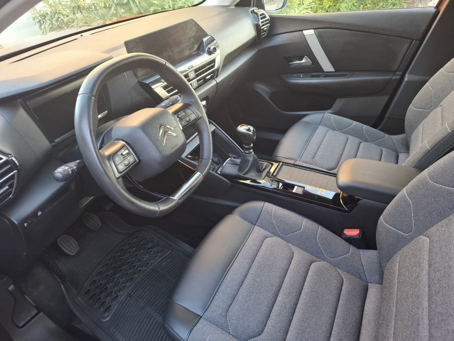 Citroën C4 1,2 , 130 ks, fotografija 13