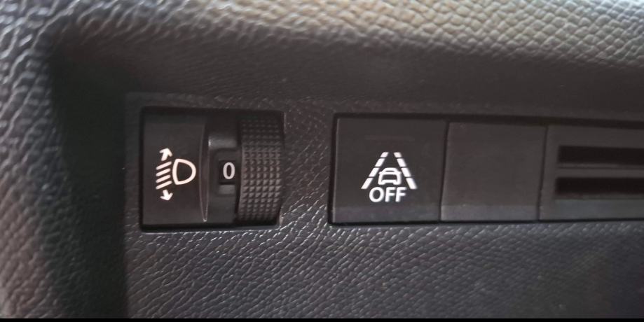 Citroën C4 1,2 , 130 ks, fotografija 17