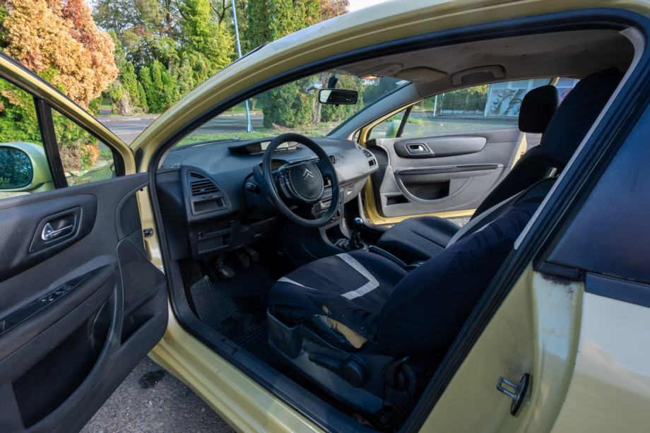 Citroën C4 1,4 i 16V X, fotografija 14
