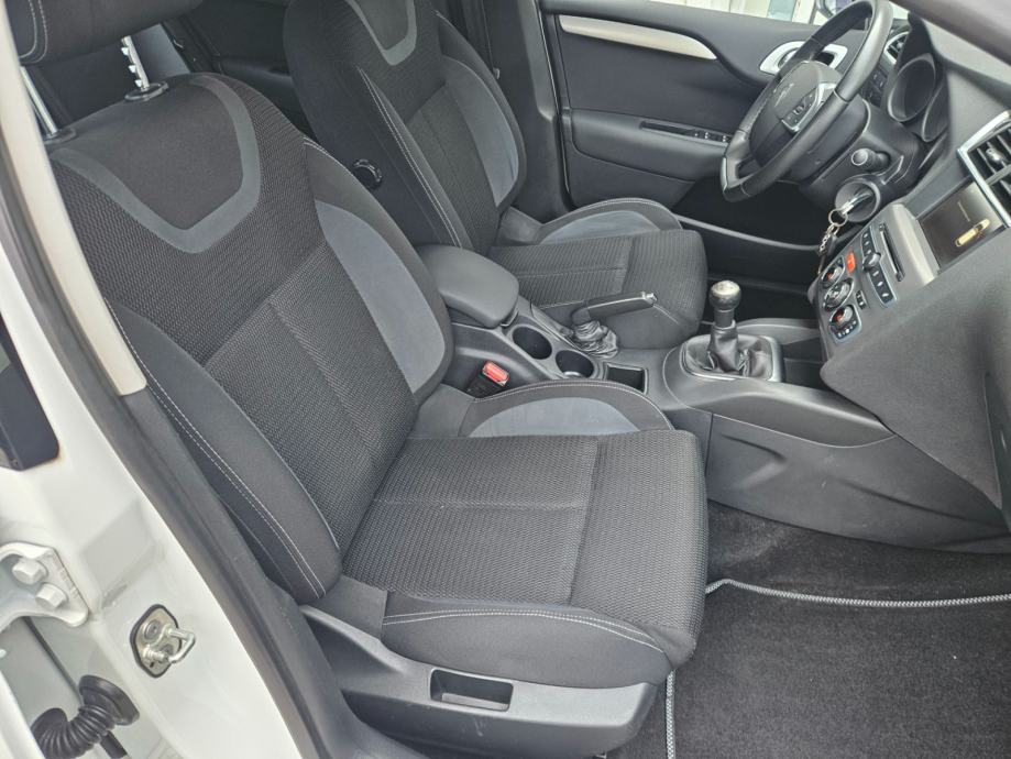 Citroën C4 1,6 BlueHDi 100 Feel,116000 km,ODLIČNO STANJE GARANCIJA!, fotografija 11