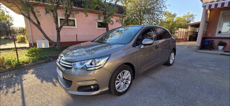 Citroën C4 1,6 BlueHDi automatik, fotografija 2